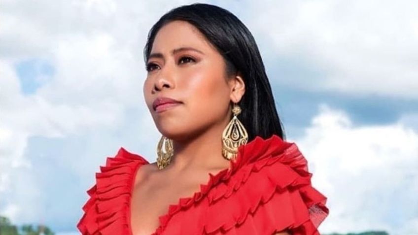 Yalitza Aparicio se corona como fashionista; presume piernas de infarto en atrevido y rebelde look