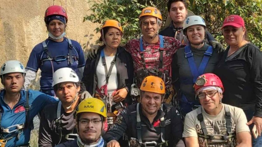 Rescatistas entrenan en el Parque Nacional de los Remedios en Naucalpan