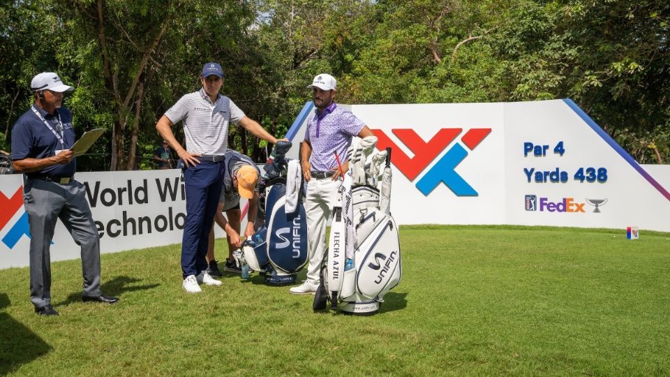 El tapatío Ortiz recorrió el complejo de Mayakoba con un total de siete birdies Foto: Especial