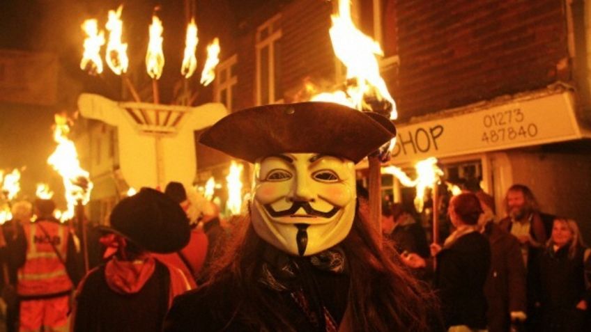 Remember, Remember The Fifth of November: Así fue la conspiración que inspiró a "V de Venganza" y Anonymous