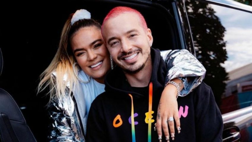 ¿Eres tu Lalo Mora? J Balvin abraza a Karol G pero tiene un gran descuido