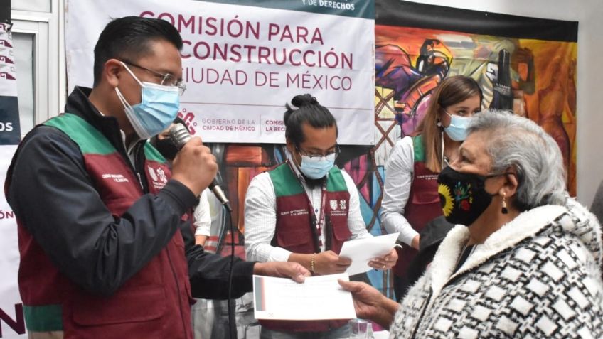 Comisión para la Reconstrucción de la CDMX entrega los primeros apoyos para familias reubicadas