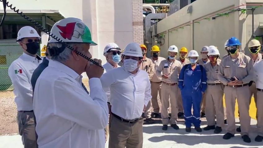 AMLO reconoce que solo hay gasolina para 10 días en México