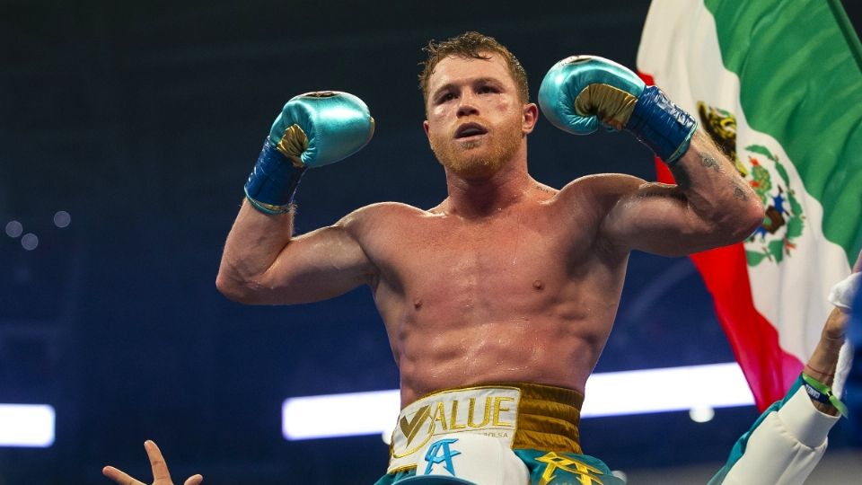 Canelo es el mejor libra por libra y eso le causó frustración al campeón mundial Wélter de OMB. Foto: Mexsport