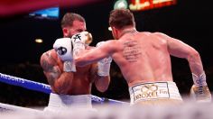 El momento exacto en que Saúl "El Canelo" Álvarez noqueó a Caleb Plant | VIDEO