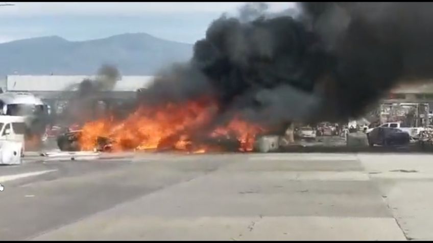 Choque y EXPLOSIÓN en carretera México-Puebla deja casi 20 muertos | VIDEO