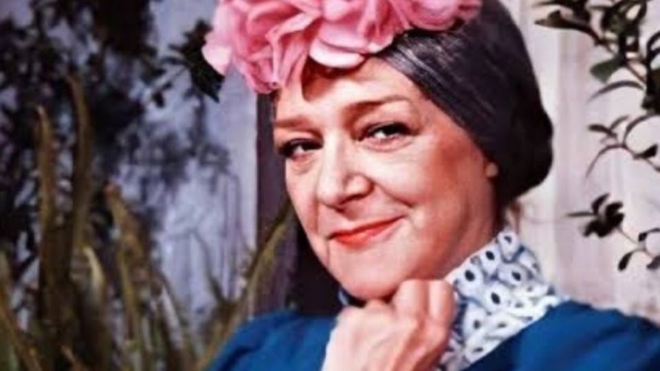 El estilo de Angelines Fernández, 'Doña Clotilde' en 'El Chavo del 8'. Foto: Instagram @dona.clotilde.71