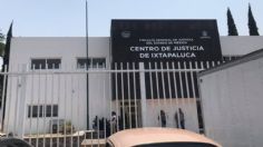 Suman cinco familias que buscan identificar a víctimas en choque de carretera México-Puebla