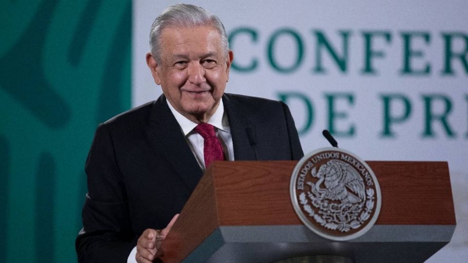 AMLO busca que los estudiantes regresen a clases presenciales. Foto: Presidencia