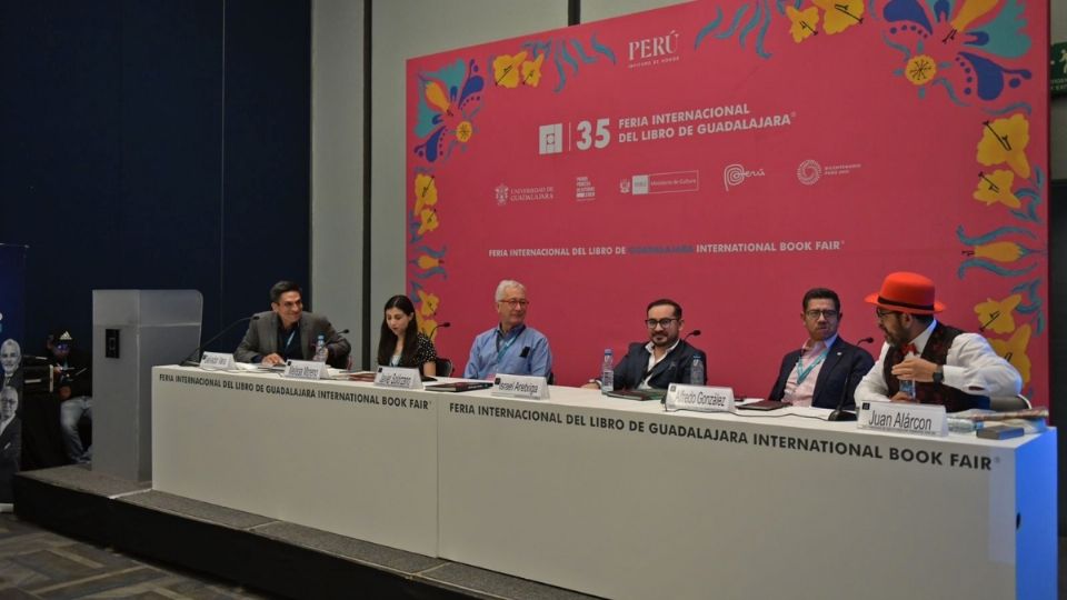 El Heraldo de México se hizo presente en la FIL Guadalajara. Foto: Daniel Ojeda