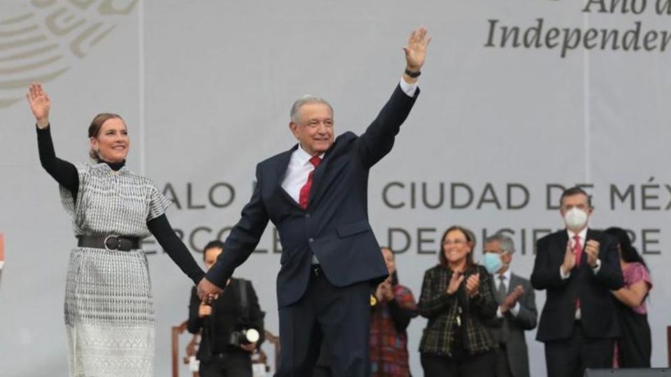 López Obrador dijo que para garantizar la atención en las unidades médicas, clínicas y hospitales. Foto: Heraldo de México