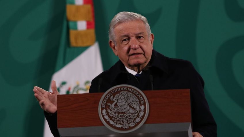 "Votar en contra, es votar a favor de que sigan robando": AMLO sobre su Reforma Eléctrica