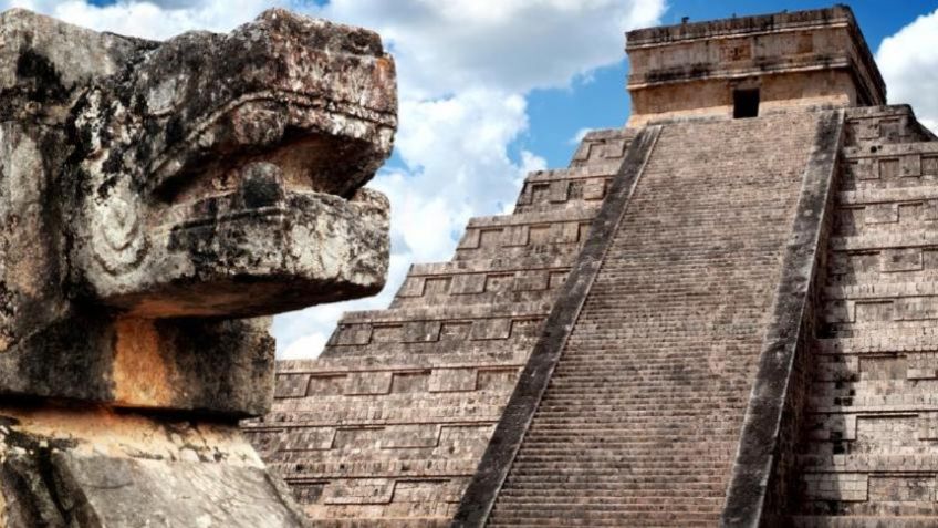 ¡Increíble! Descubren tesoros mayas tirados en una cueva en Tulum