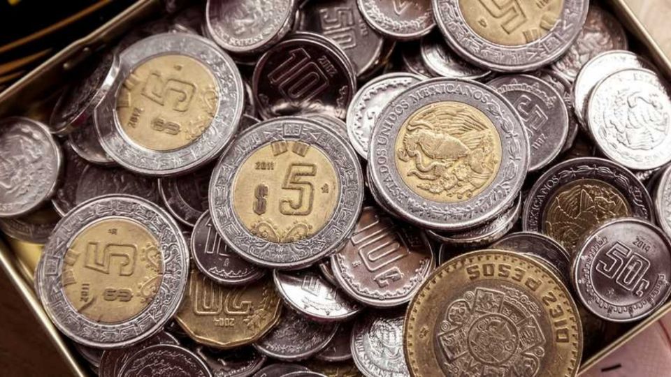 Imagen de monedas mexicanas de diferentes denominaciones. Foto: Especial