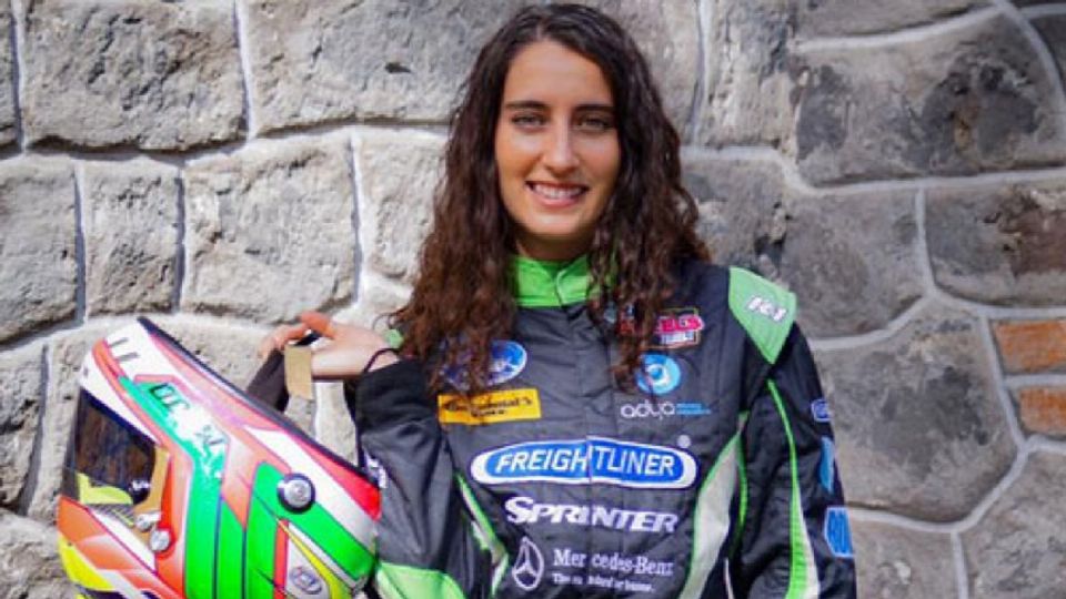 Por más de 10 años, Majo Rodríguez se ha logrado forjar un nombre en el mundo de los automotores. Foto: Especial
