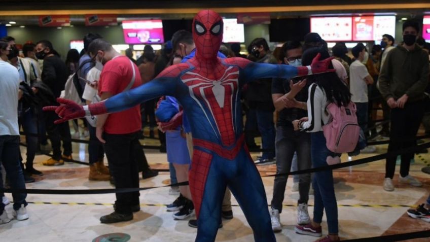 Estreno de Spider-Man: No Way Home causa euforia en CDMX