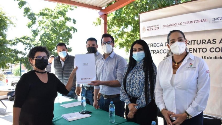 Habitantes de Elota se benefician con programa federal de regularización del suelo en Sinaloa