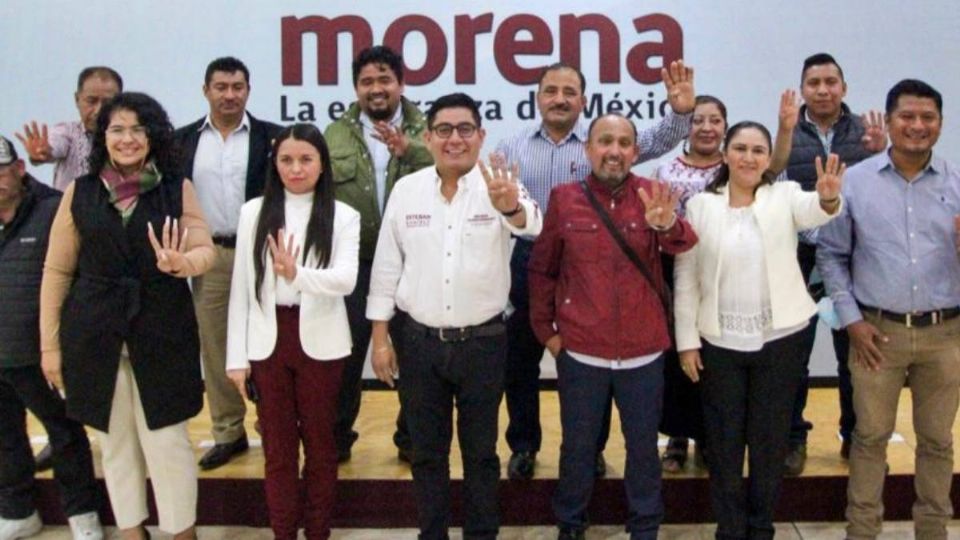 Morena en Veracruz afilia a 39 alcaldes electos de otros partidos (Foto: Especial)