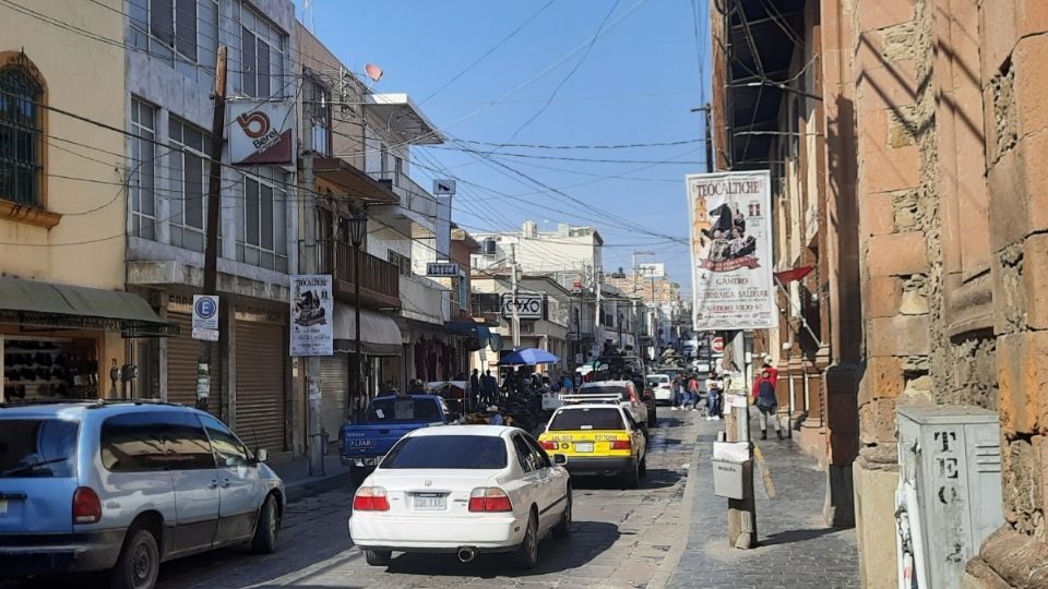 REFUERZO. Personal del Ejército patrulla Teocaltiche, debido a los enfrentamientos entre cárteles. Foto: Mayeli Mariscal