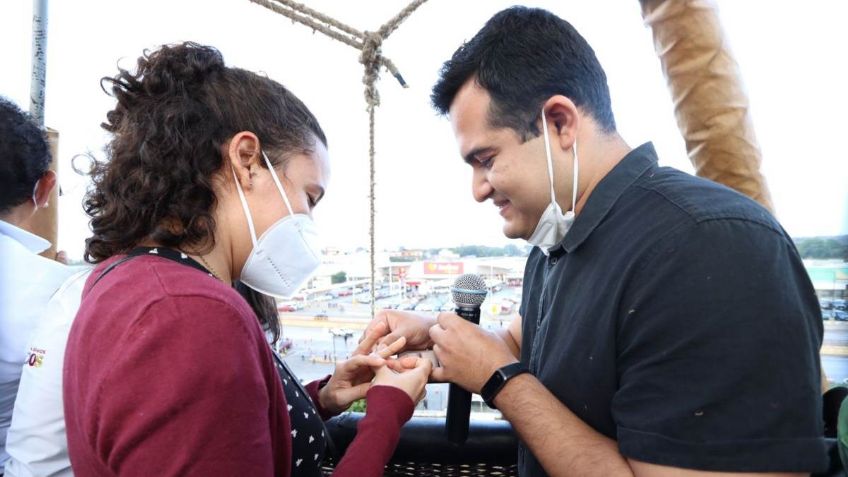 ¡Qué romántico! Novios sellan su amor con propuesta de matrimonio en el Festival del Globo de Tamaulipas