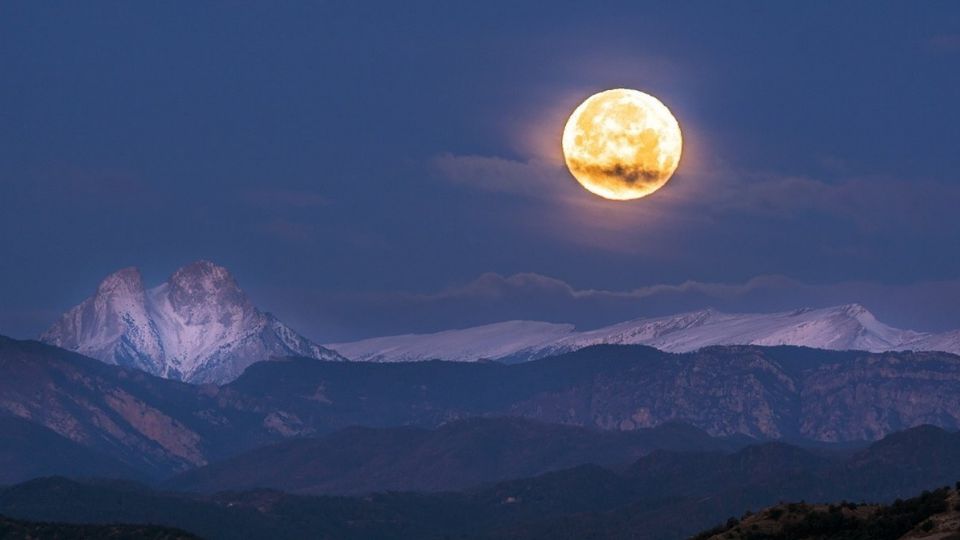 Ayer se vio la Luna llena más larga del 2021
FOTO: Getty Images