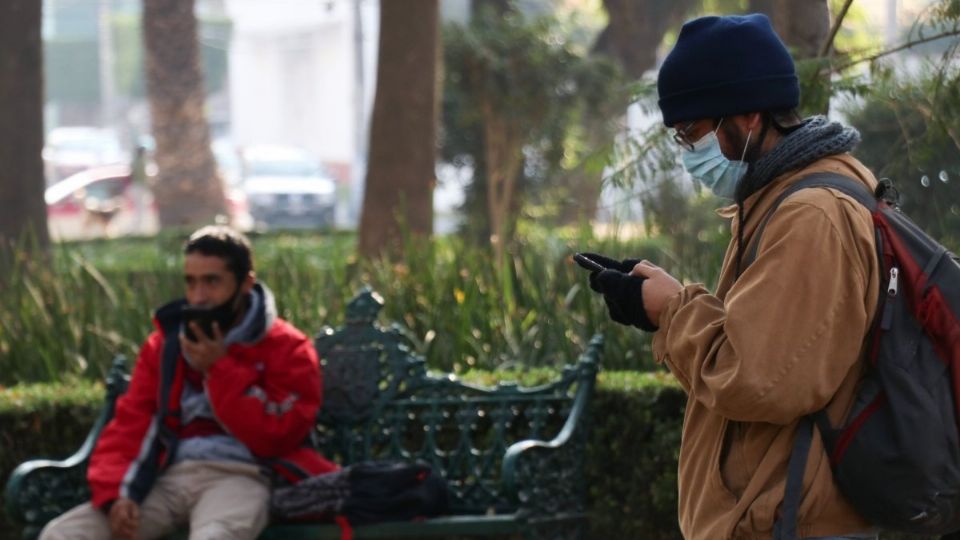 Las autoridades le pidieron a los capitalinos abrigarse bien (Foto: Cuartoscuro)