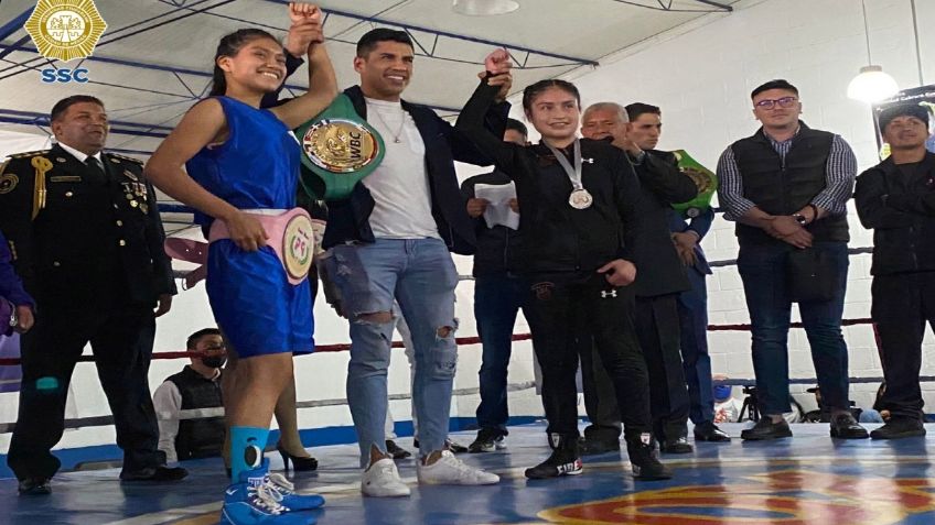 SSC-CDMX y Puños Rosas premian a 24 boxeadoras