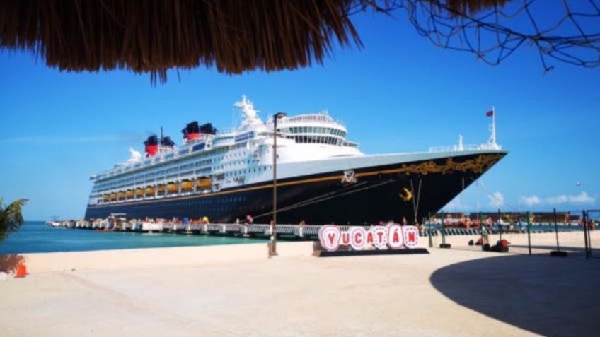 Crucero de Disney llega a costas de Yucatán