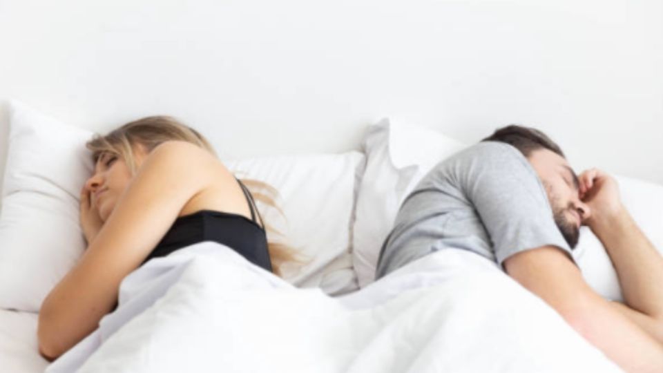 La forma de dormir con la pareja revela detalles de la relación. Foto: iStock