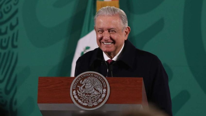 AMLO invitará a la mañanera a 22 aspirantes a encabezar el STPRM