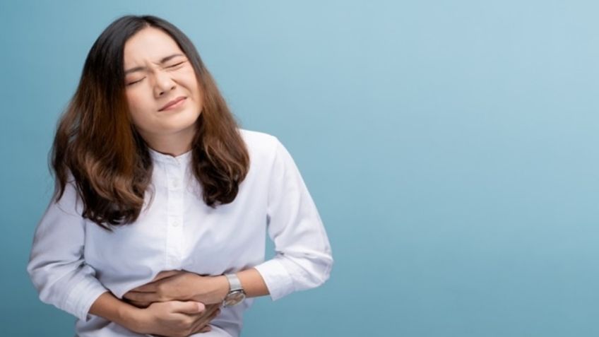 Remedio para la gastritis: éste jugo de dos ingredientes promete curar el malestar en el estómago | VIDEO