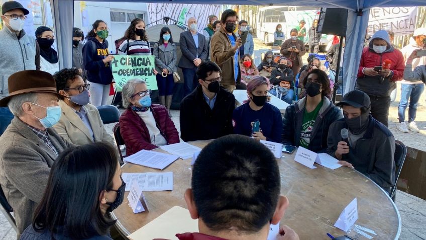 Marcha del CIDE es en defensa de la autonomía de las universidades públicas: Javier Martín