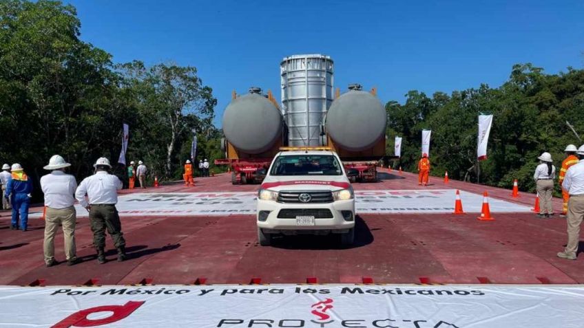 Inauguran puente que conecta puerto con Refinería Dos Bocas