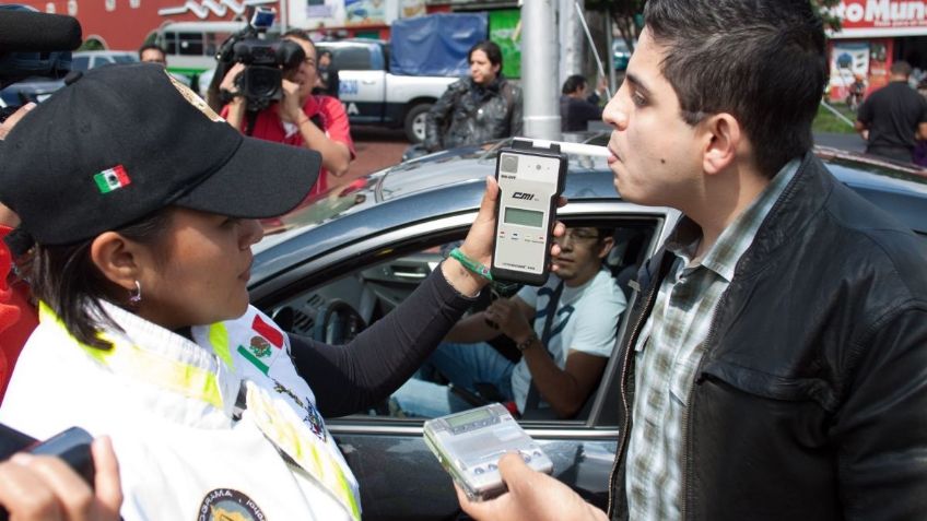 ¡Cuidado! Si bebiste más de esta cantidad de alcohol, no manejes, no pasarás el alcoholímetro