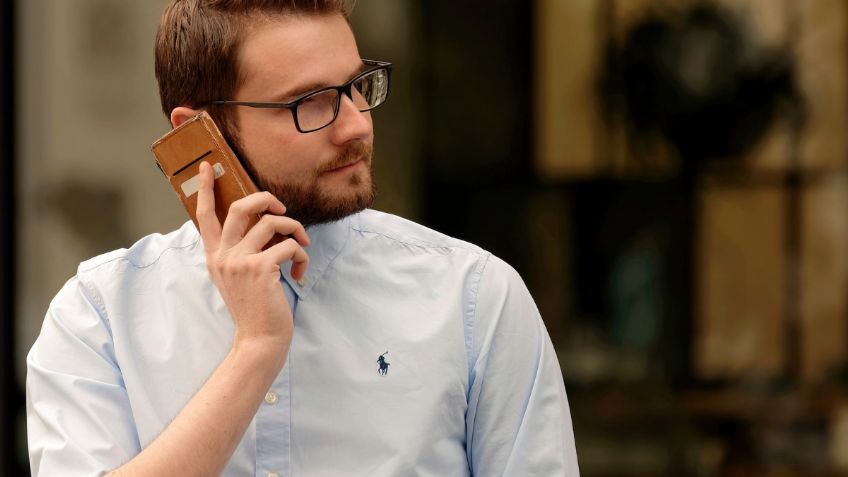 7 errores que hay que evitar para que tu camisa se vea como nueva