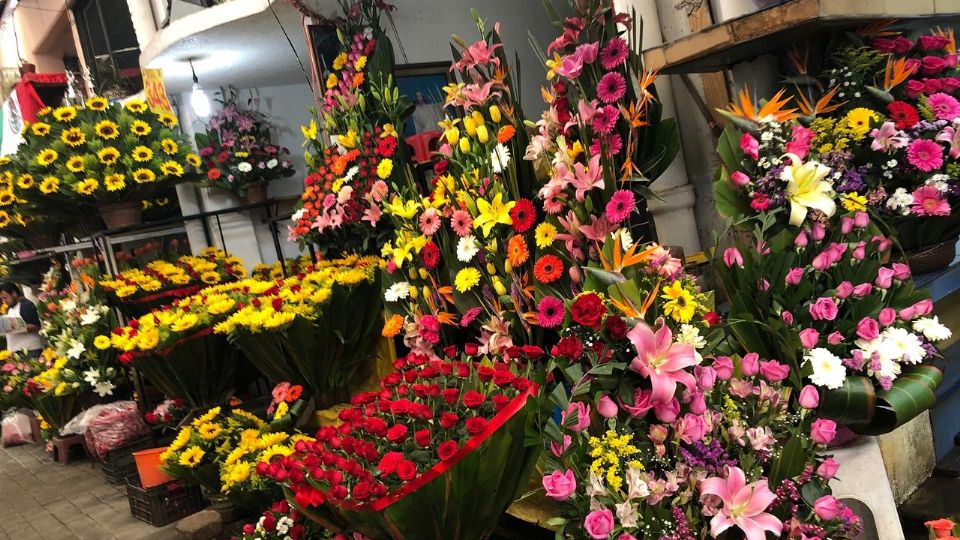 Te decimos cómo conseguir flores del Mercado de Jamaica sin salir de casa
FOTO: Twitter