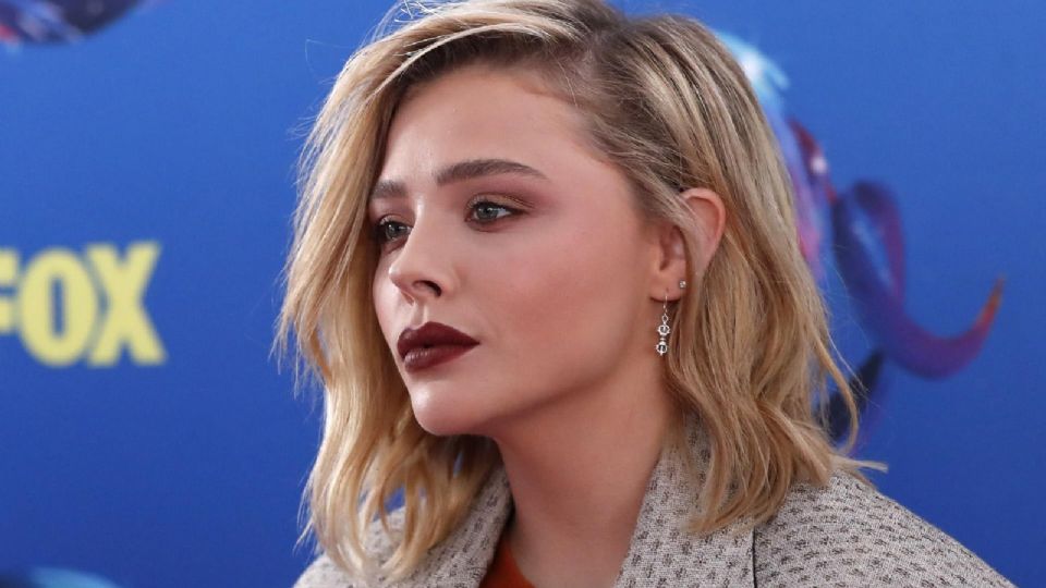 Chloë Grace Moretz cumple 24 años y los festeja con portada de revista
FOTO: Twitter