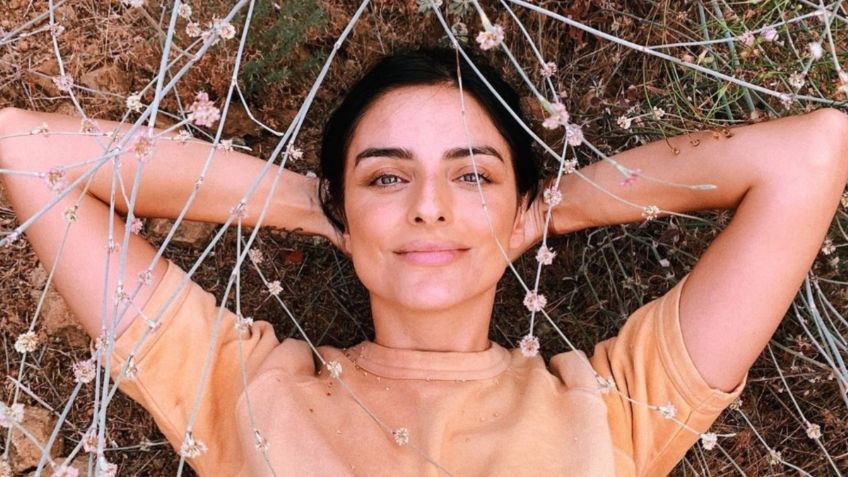 Aislinn Derbez roba suspiros con tremendo escote, ¿se volvió a poner implantes?