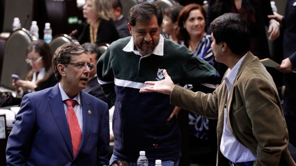 DECISIÓN. A mediados de septiembre de 2020, Jaime Cárdenas (al centro) renunció al instituto. Foto: Archivo/ CUARTOSCURO