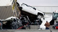 ¡De milagro! Así sobrevivió hombre al MORTAL accidente múltiple en carretera congelada: VIDEO