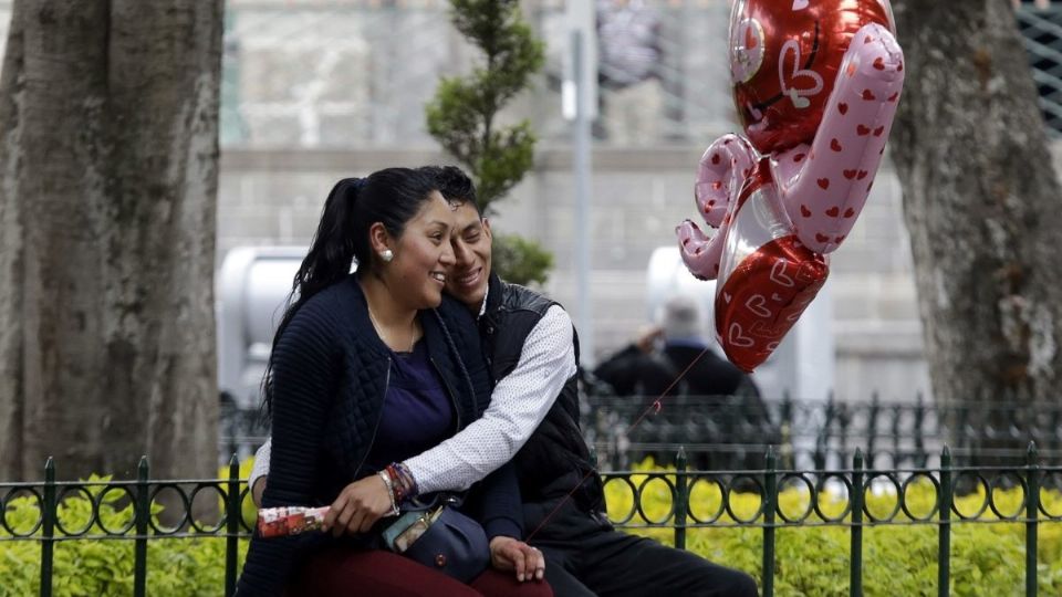 Este día, hace honor al cariño que se profesan las personas en su día a día. Foto: Archivo | Cuartoscuro