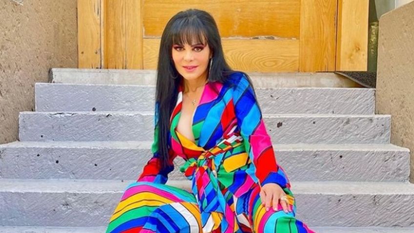 Con coqueta FOTO, Maribel Guardia anuncia su triunfal regreso al CINE