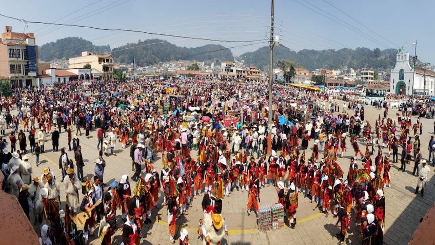 Vuelven a ignorar la sana distancia en Chiapas para celebrar carnavales: VIDEO