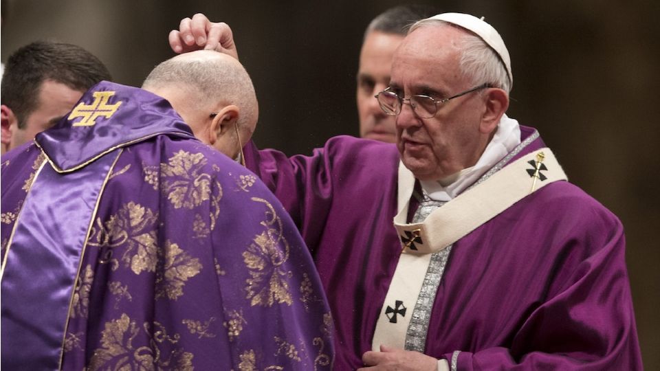 Mañana se celebra el Miércoles de Ceniza en la Iglesia Católica 
FOTO: Twitter