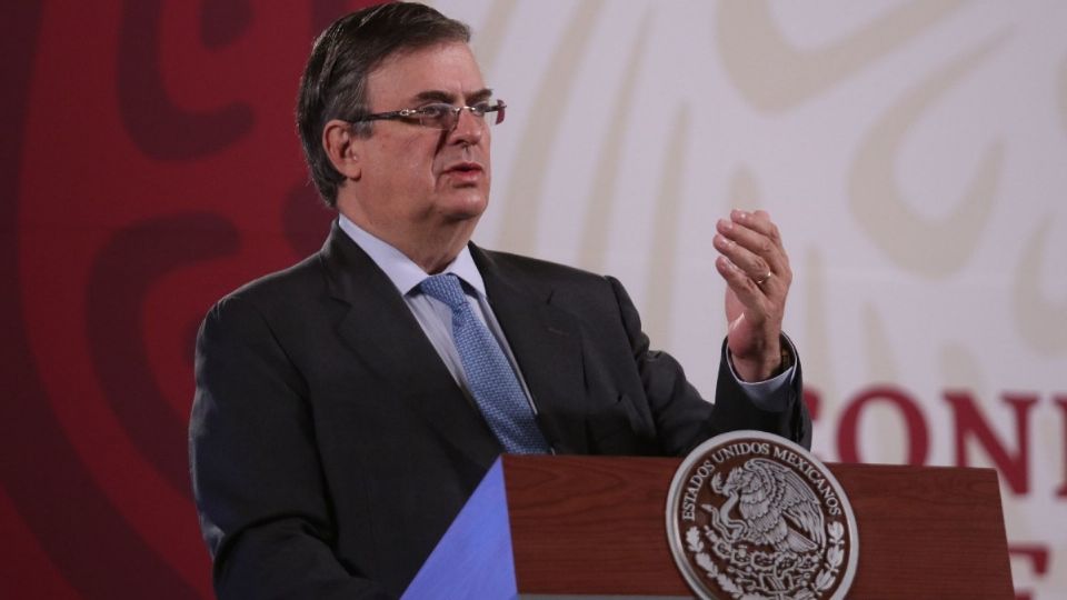 El titular de la SRE, Marcelo Ebrard, dijo que los cargamentos de Pfizer se van a comenzar a regularizar. Foto: Cuartoscuro