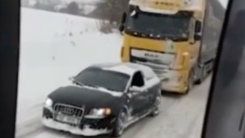 ¡Impresionante! Audi remolca GRAN CAMIÓN atrapado en la nieve: VIDEO VIRAL