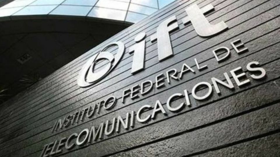 POSTURA. El IFT tampoco ve viable la iniciativa de un padrón de datos biométricos. Foto: Especial