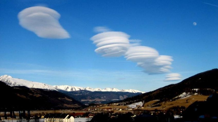 ¿Por qué se crean NUBES en forma de OVNI?