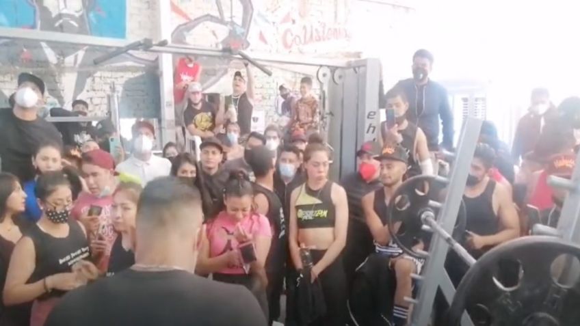 ¡Olvidan a "La Jefa"! Hacen FIESTA en las Barras Praderas sin sana distancia ni cubrebocas: VIDEO