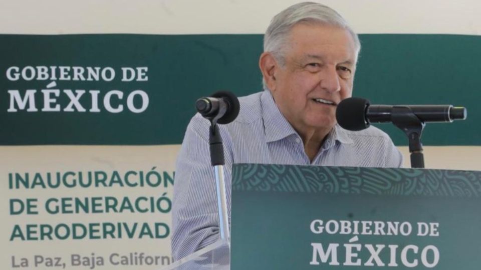 López Obrador estuvo en la inauguración de Unidades de Generación Turbogás Aeroderivadas, en Baja California Sur. Foto: Especial